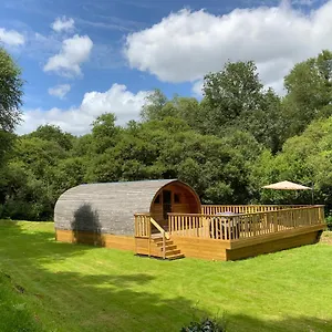  Chalet Moulin Du Squiriou France